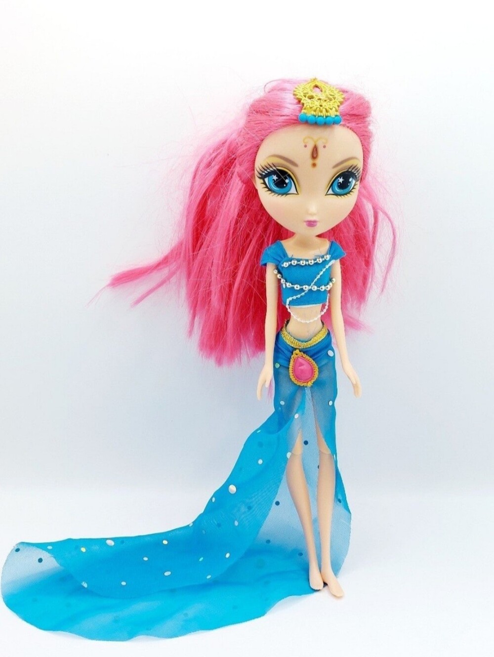 La Dee Da Runway Vacay Dee Bollywood Bright Doll Pink Hair Blue Outfit 2012